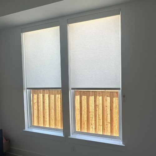 Sleek Light-Filtering Roller Shades