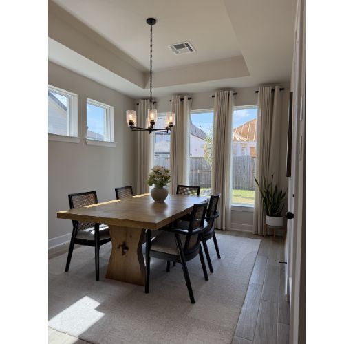 Decorative Dining Area Drapes